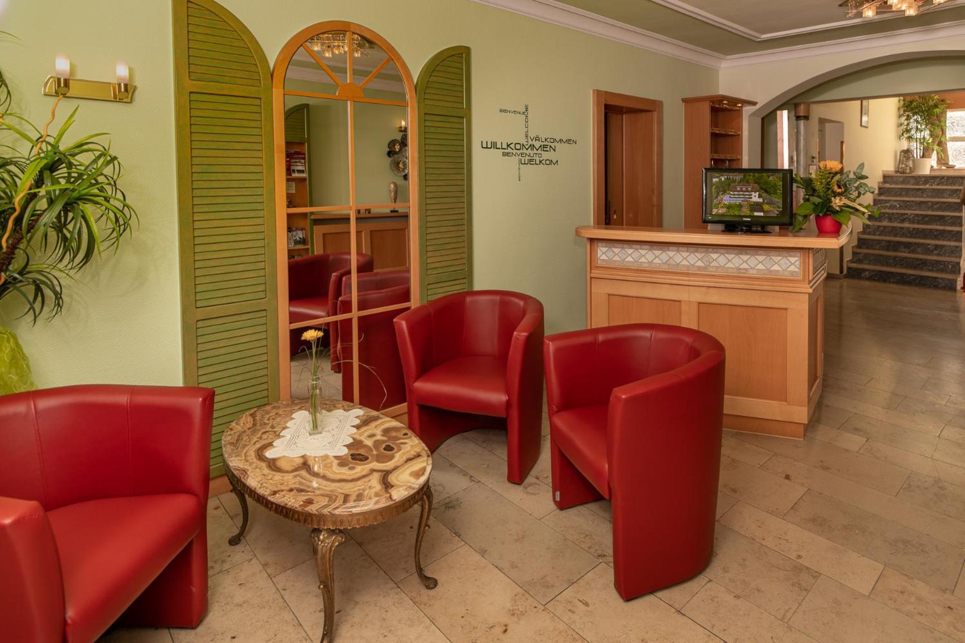 KIShotel am Kurpark Bad Soden-Salmunster Bagian luar foto